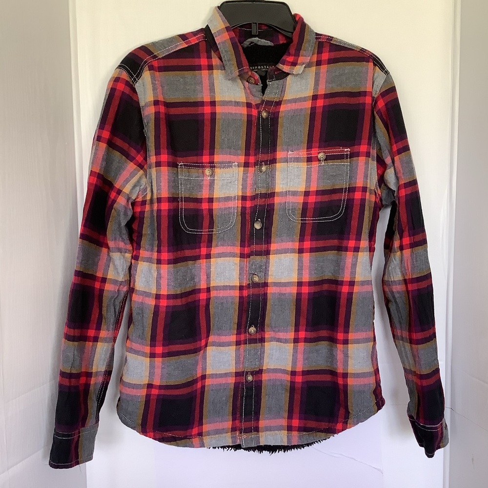 Aeropostale Flannel Button down men’s‎ top sz small